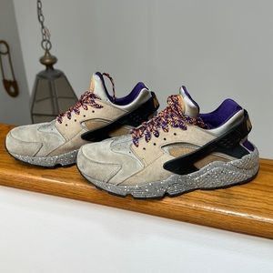 Nike air huarache sneakers